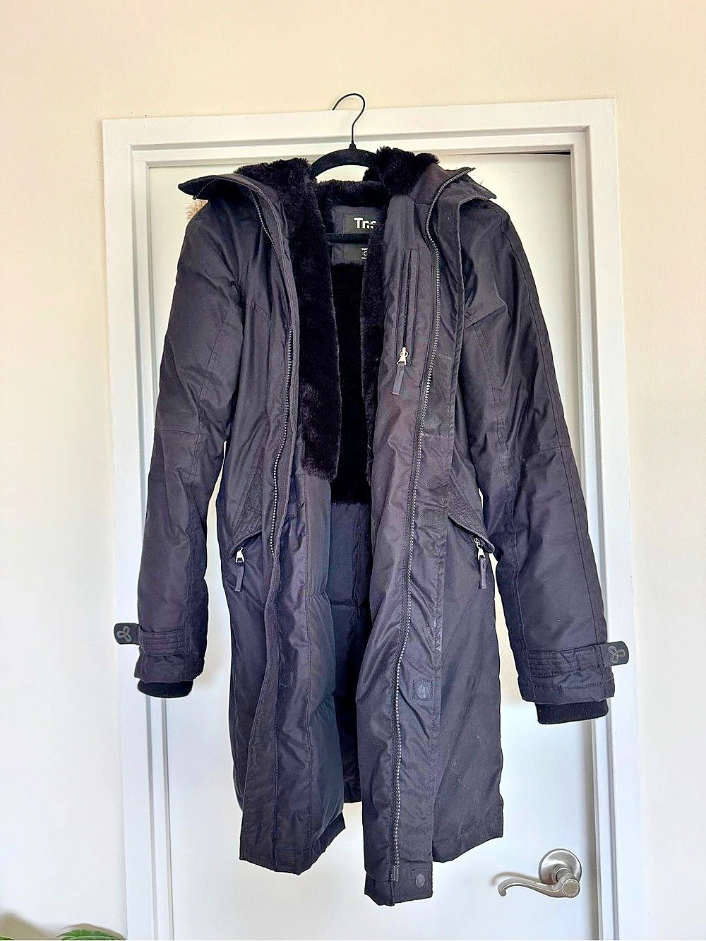 Tna Summit Parka Fur-Trim Puffer Coat Black & Brown Small